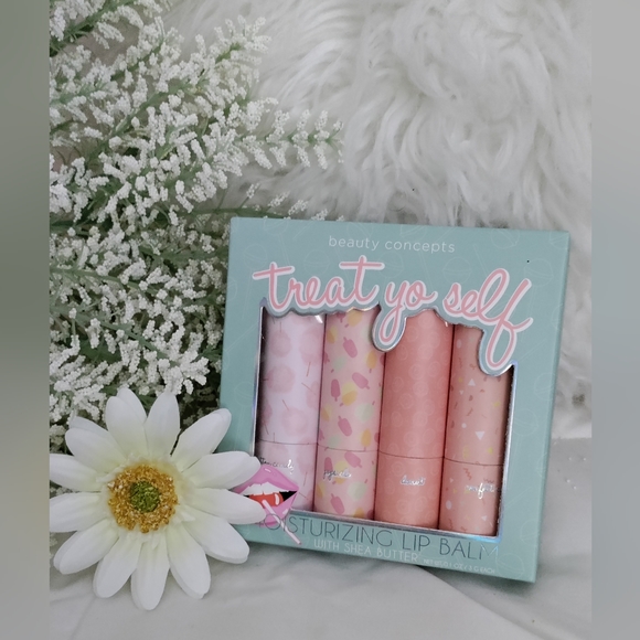 Beauty Concept Other - NIB - Beauty Concepts - Treat Yo Self Moisturizing Lip Balm With Shea Butter